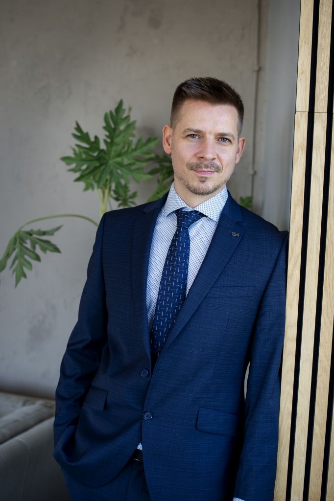 Császár Péter - Könyvvizsgáló, könyvvizsgálat